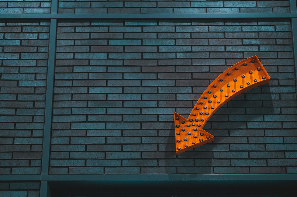 Arrow on wall